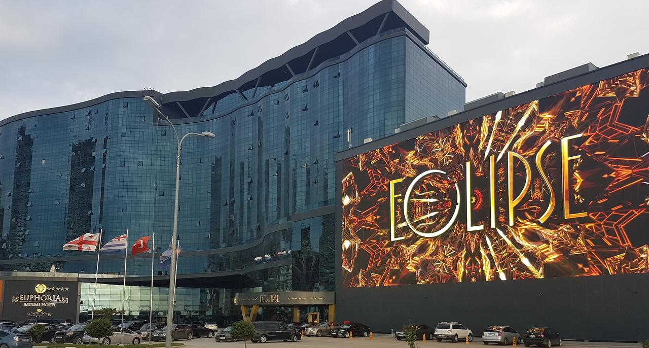 Euphoria Batumi Convention & Casino Hotel Exterior foto LEGOLAND Korea Resort