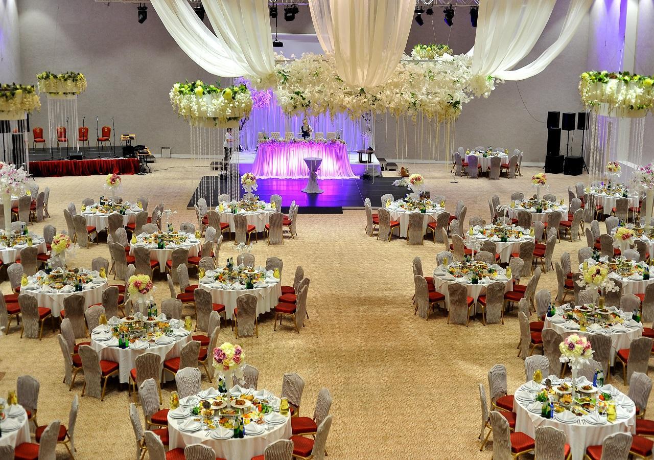 Euphoria Batumi Convention & Casino Hotel Exterior foto The ballroom