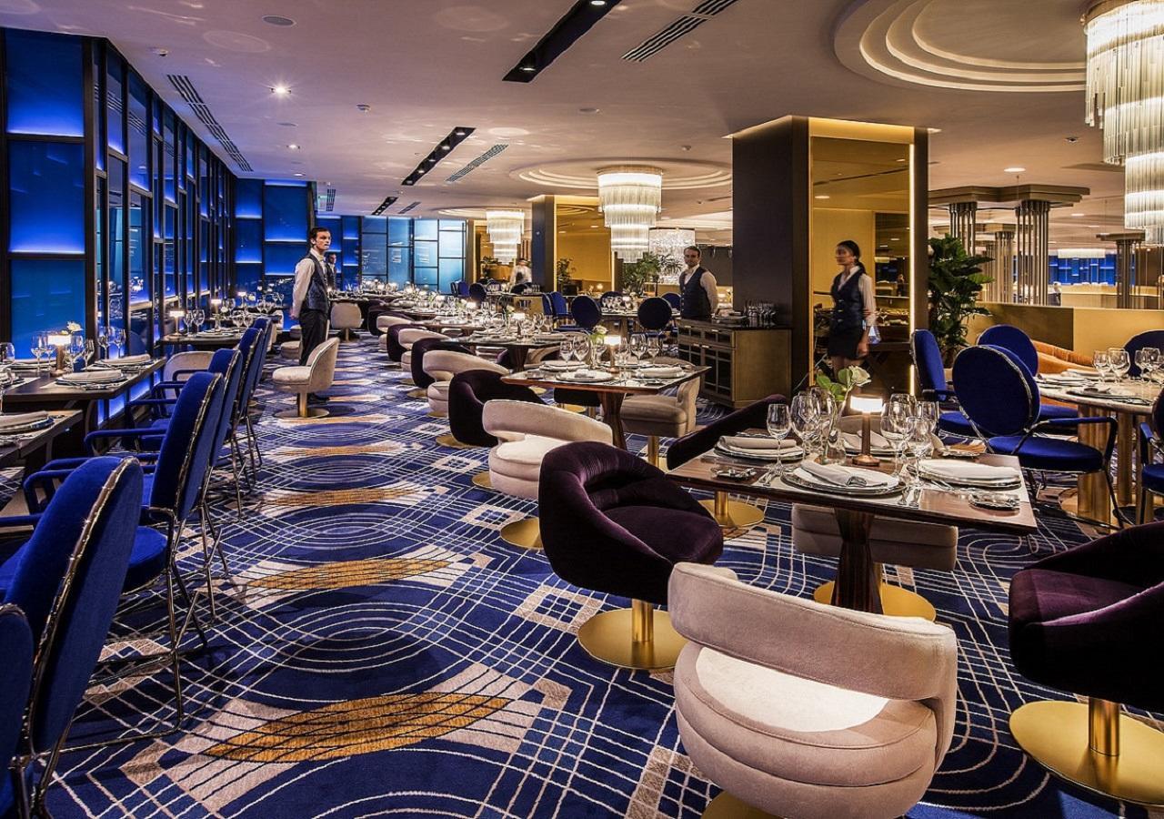 Euphoria Batumi Convention & Casino Hotel Exterior foto The restaurant