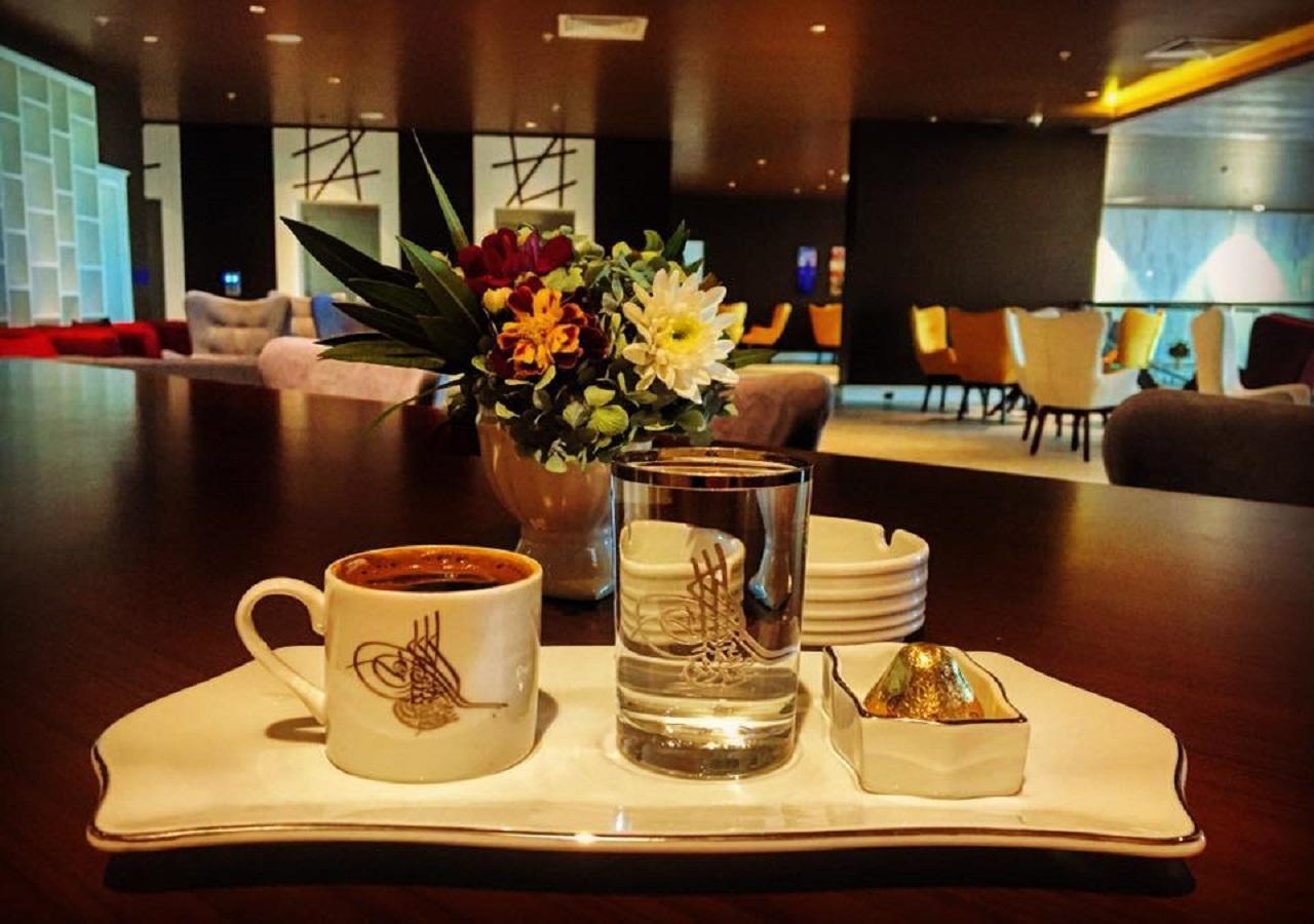 Euphoria Batumi Convention & Casino Hotel Exterior foto Turkish coffee